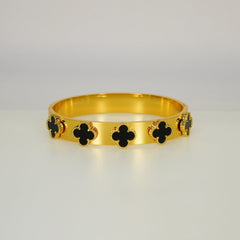 Black Clover Bracelet - Dainty Design