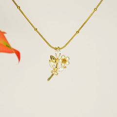 Floral Leaf Pearl Pendant Necklace - Dainty Design