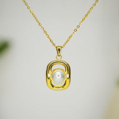 Golden Orbit - Dainty Design