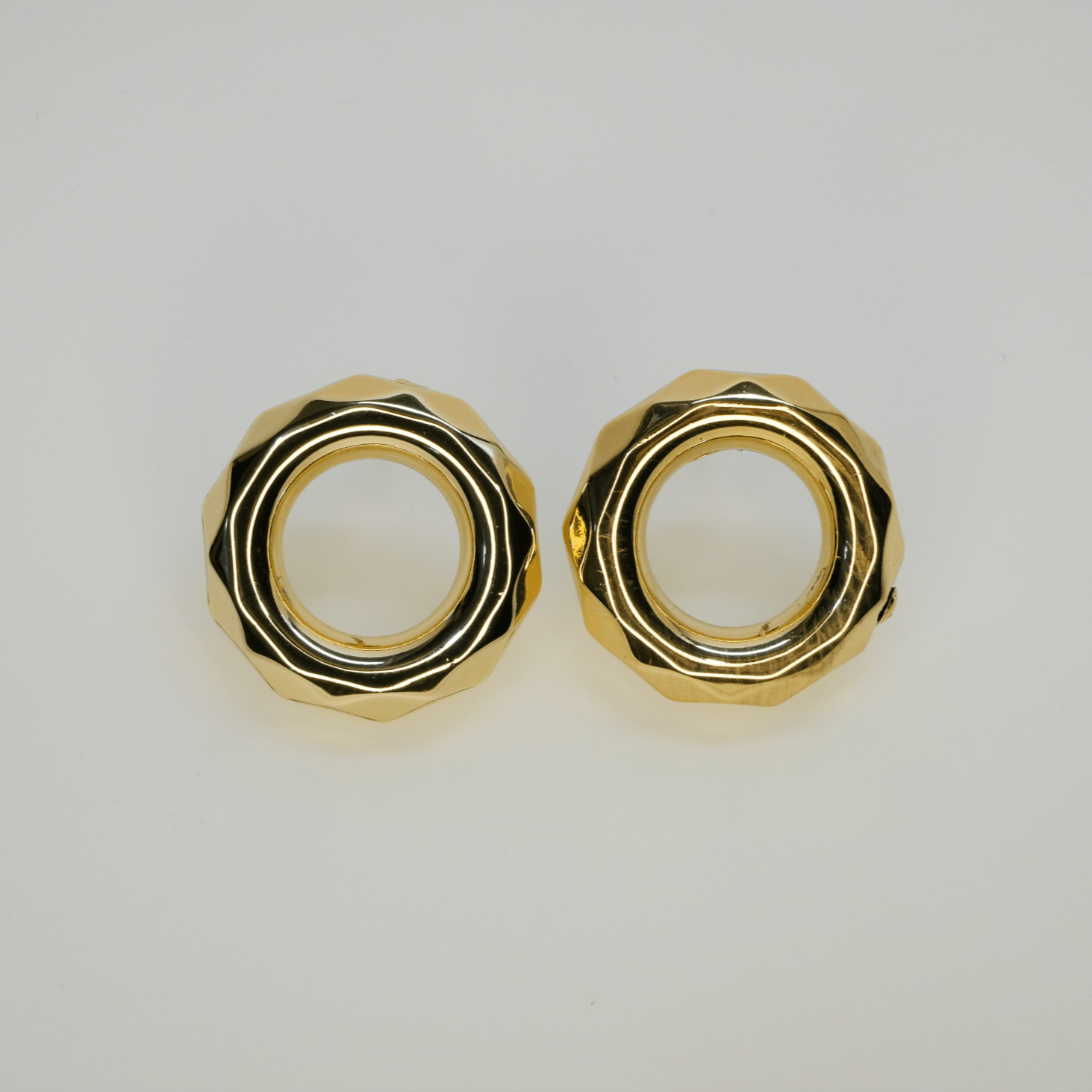 Golden Whirl Charm - Dainty Design