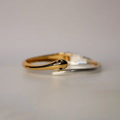 Golden Whisper Bracelet - Dainty Design