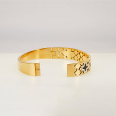 Mosaic Star Bracelet - Dainty Design