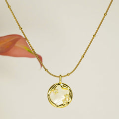 Pearl Star Pendant Necklace - Dainty Design