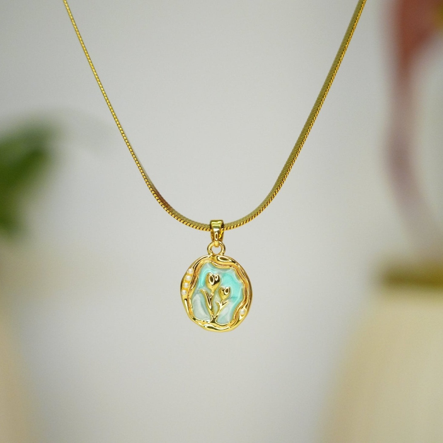 Petal Whisper - Dainty Design