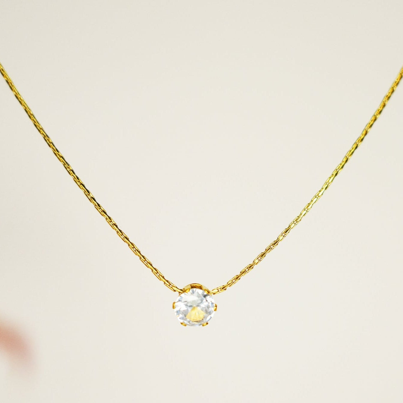 Solitaire Crystal Pendant Necklace - Dainty Design