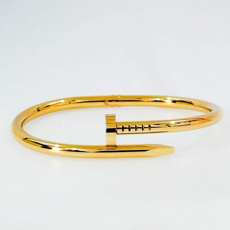 Dainty Design Cartier Nail-It Bracelet