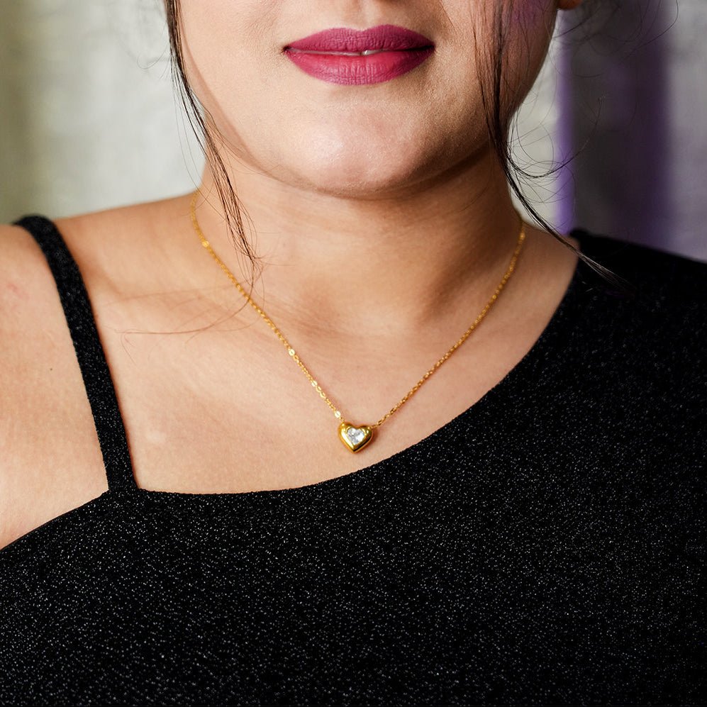 Heart Diamond Pendant Necklace - Dainty Design
