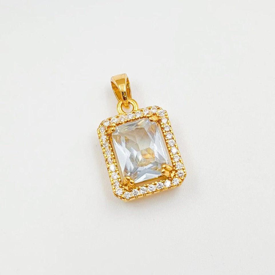 The Crown Cut - Dainty Design